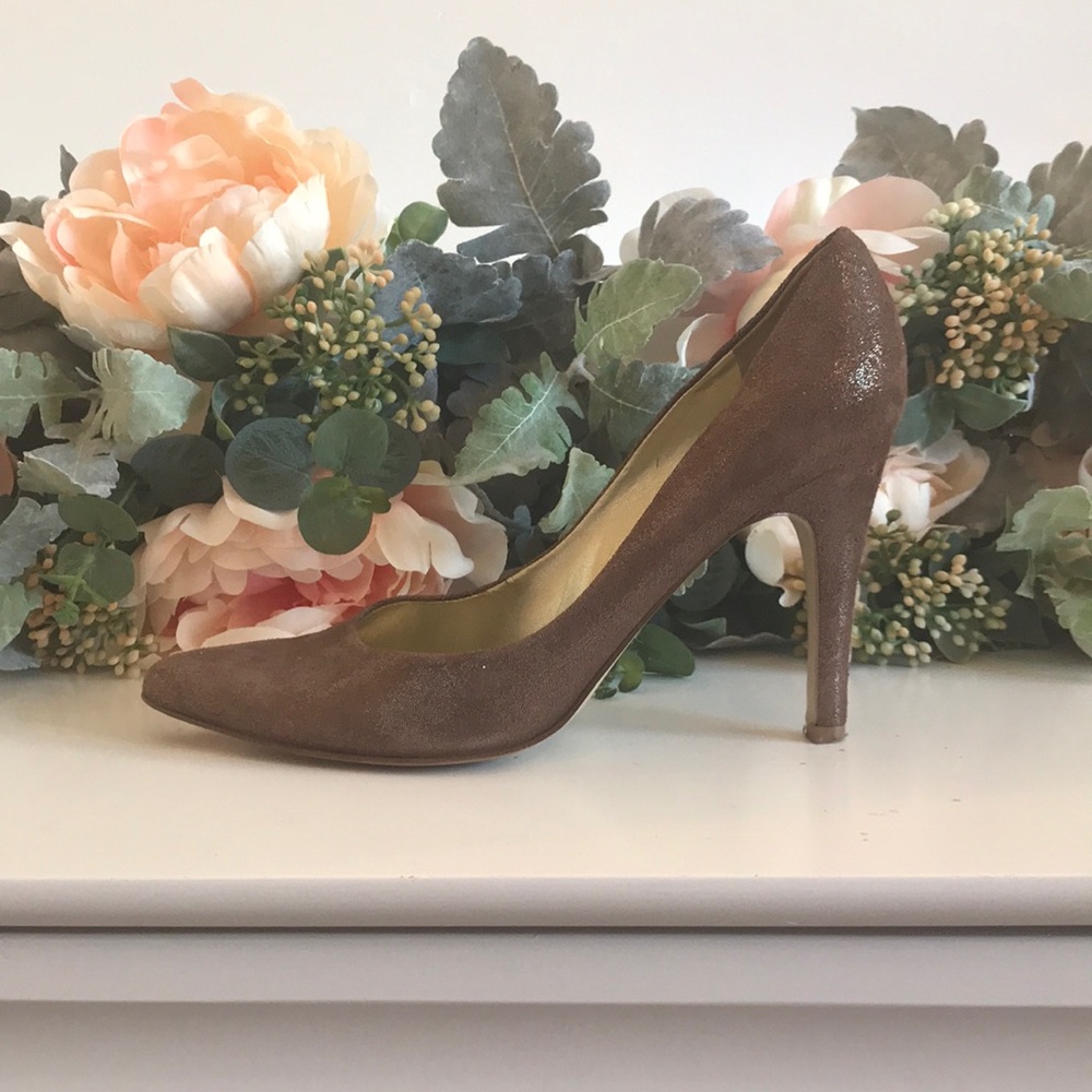 Nine West classic leather stiletto heels